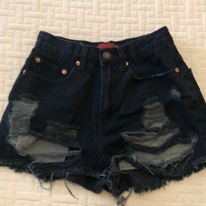 Signature 8 super high waisted dark denim shorts
